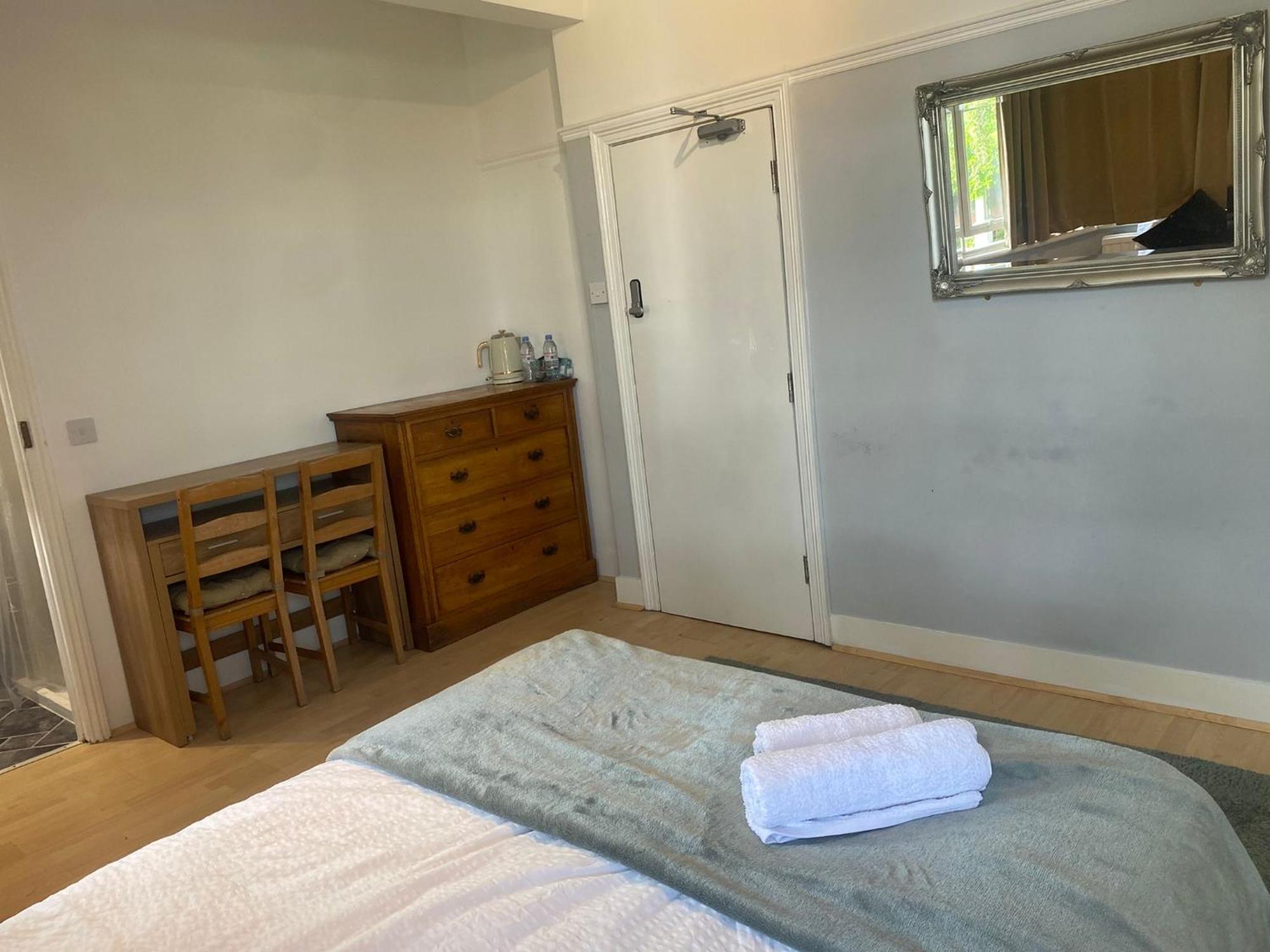London Rental Carshalton Bagian luar foto