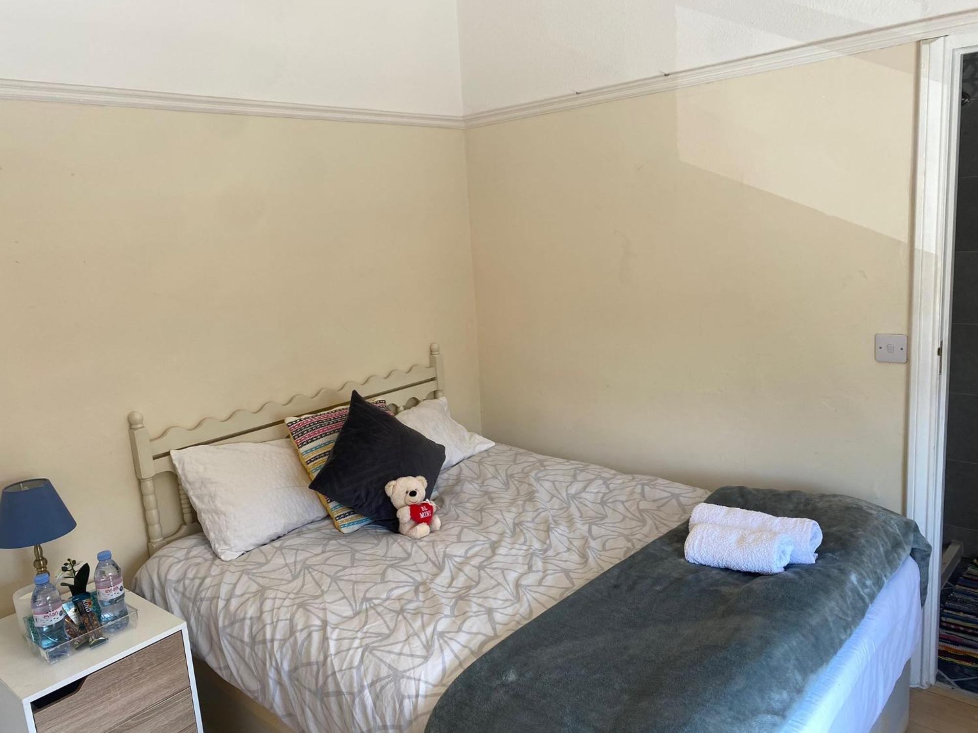 London Rental Carshalton Bagian luar foto