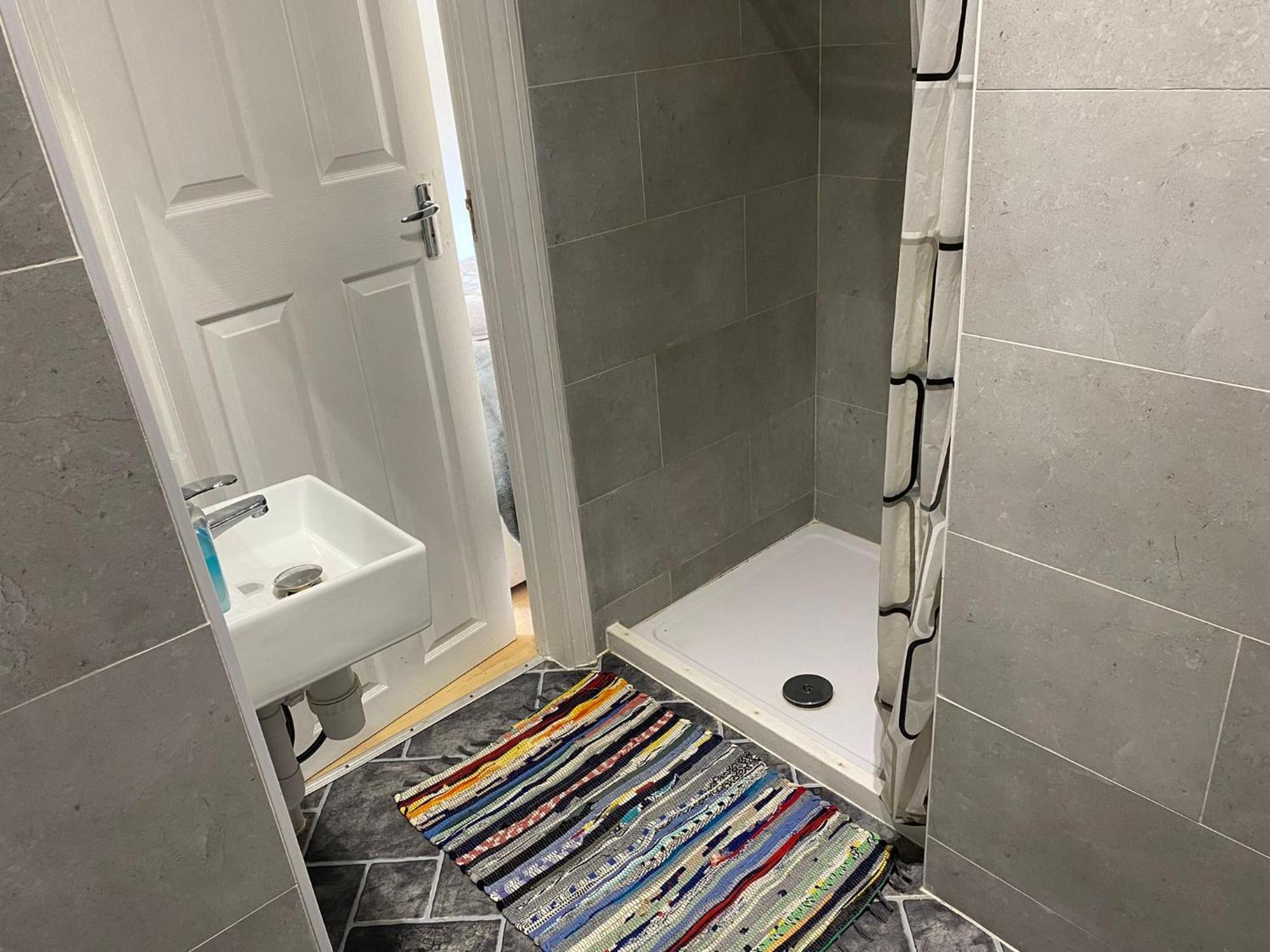 London Rental Carshalton Bagian luar foto