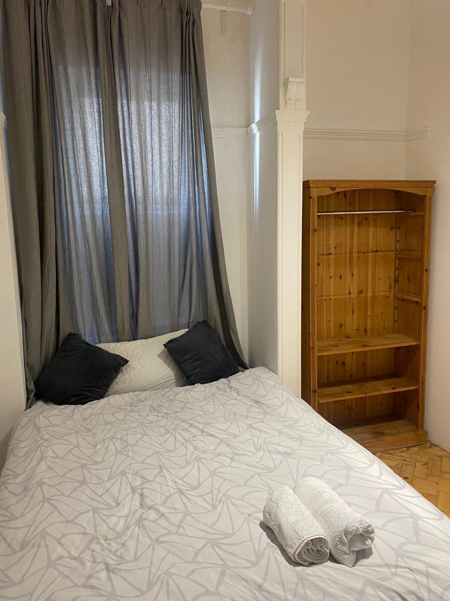 London Rental Carshalton Bagian luar foto